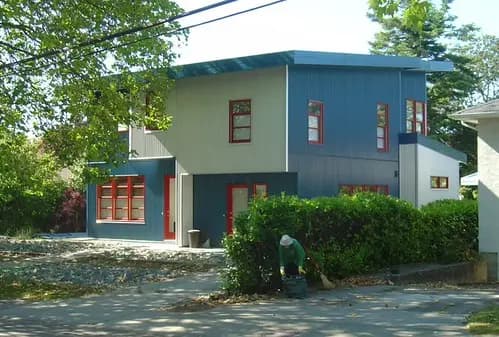 Why is My Garage Door Opener Not Working in Tsawwassen? Expert Diagnostics Before You Call